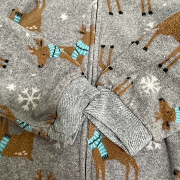 Carter's Reindeer Onesie Size 5 - Picture 10 of 10